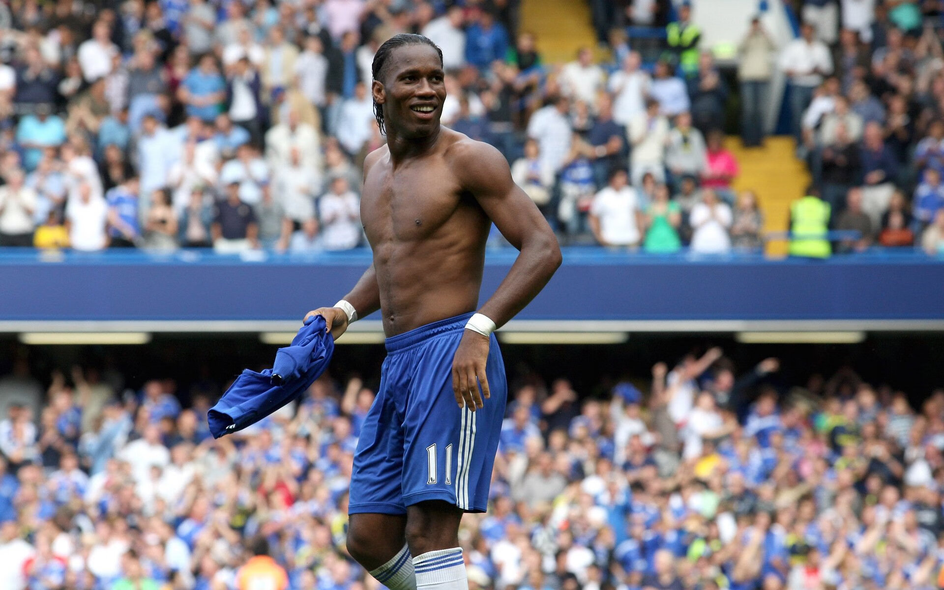 篮球职业联赛观赛体验持续升级，职业篮球比赛